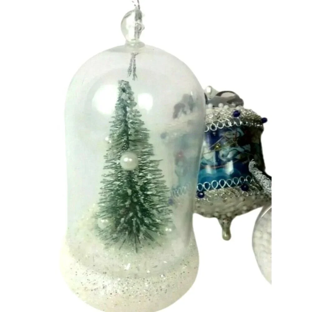Vintage Christmas Tree Ornaments Holiday Season Lot of 4 Decor Gift Toppers - Picture 8 of 10